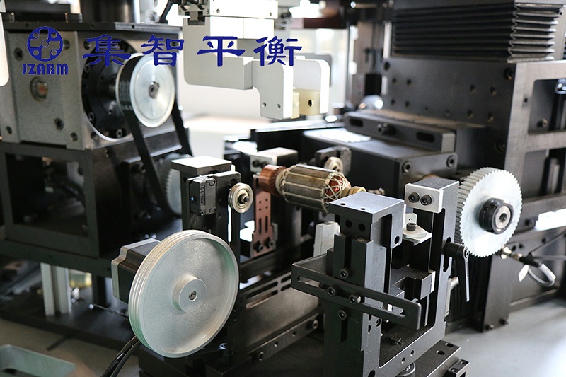 全自動平衡機